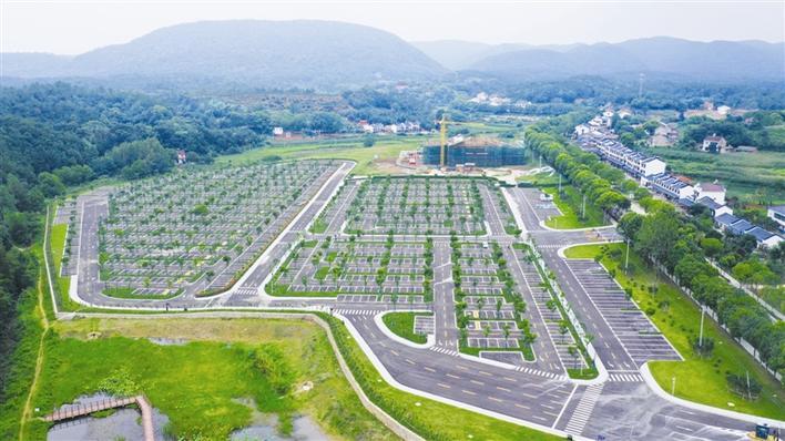 当阳玉泉山景区生态停车场投用游客中心预计10月1日开放